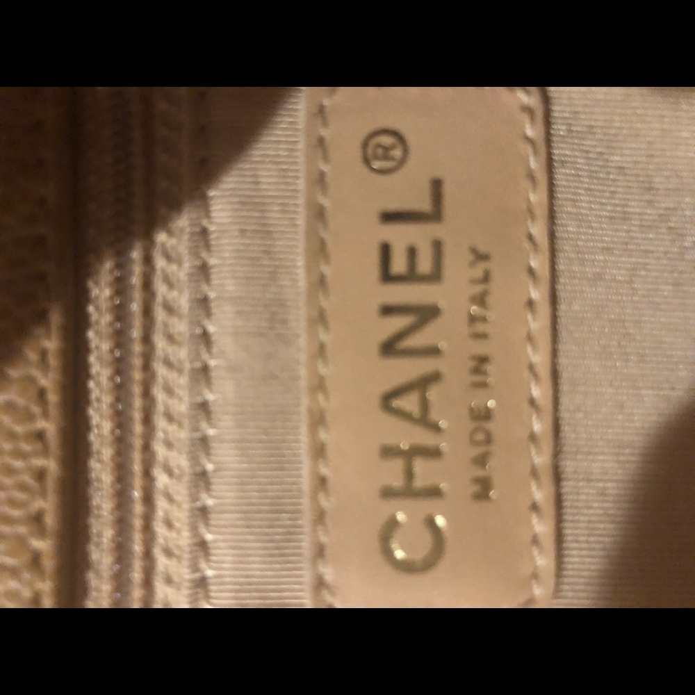 💓Sold💓CHANEL Caviar GST Beige - Picture 7 of 10